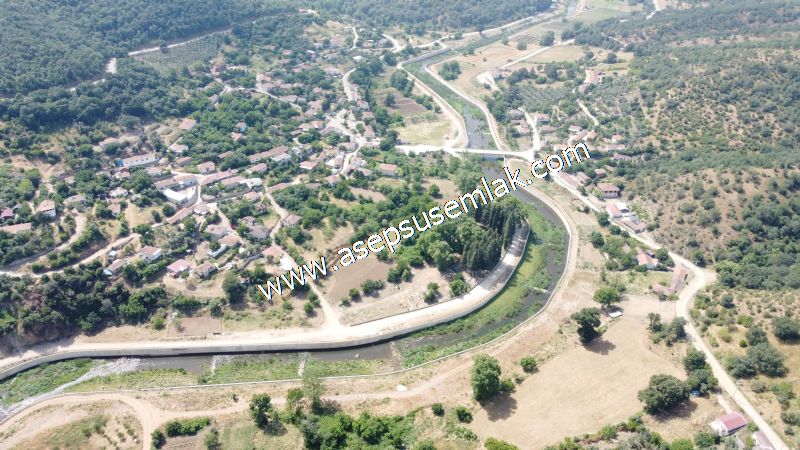 1.700 m2 Müstakil Köy Evi Arsa Meyve Bahçeli Bağ-Bahçe Dereköyde - 16