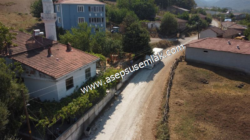 556 m2 İmarlı 2 kat %40 Arsa Köy Evi Ortasında - 77