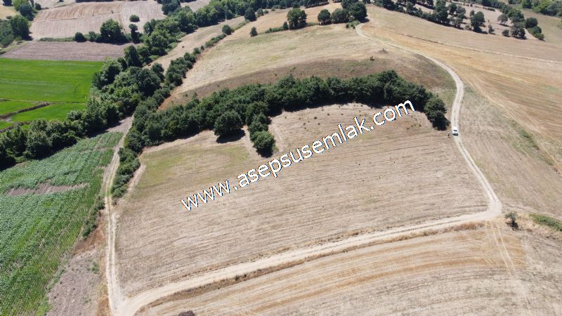 8.480 m2 Çiftlik Bağ-Bahçe K.Pompaj Su Var Kadastro Yola Cepheli - 35